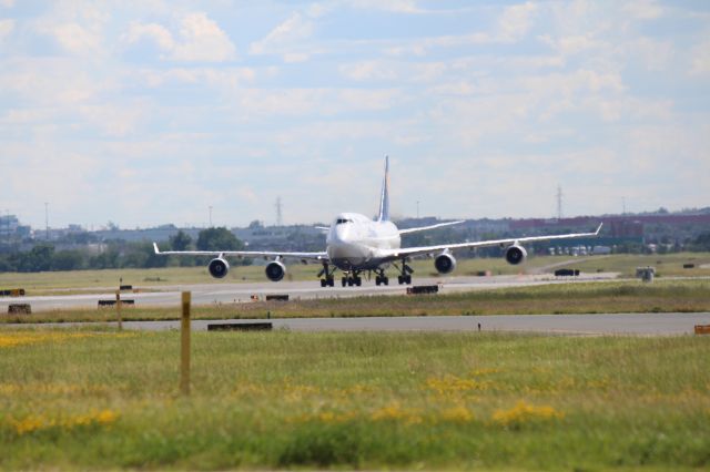 Boeing 747-400 (D-ABTK)