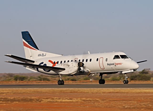 Saab 340 (VH-ZLJ)