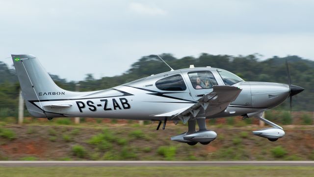 Cirrus SR-22 (PS-ZAB)
