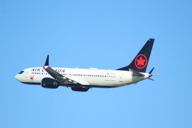 Boeing 737 MAX 8 (C-FSJJ) - An Air Canada B737 MAX 8 taking off from LHR on runway 27L.br /br /Location: Heathrow T5 Planespotting Point.br /Date: 12.10.22 (dd/mm/yy).