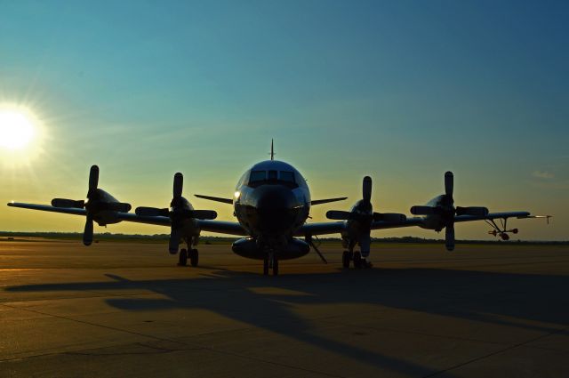 Lockheed P-3 Orion (NOAA43)