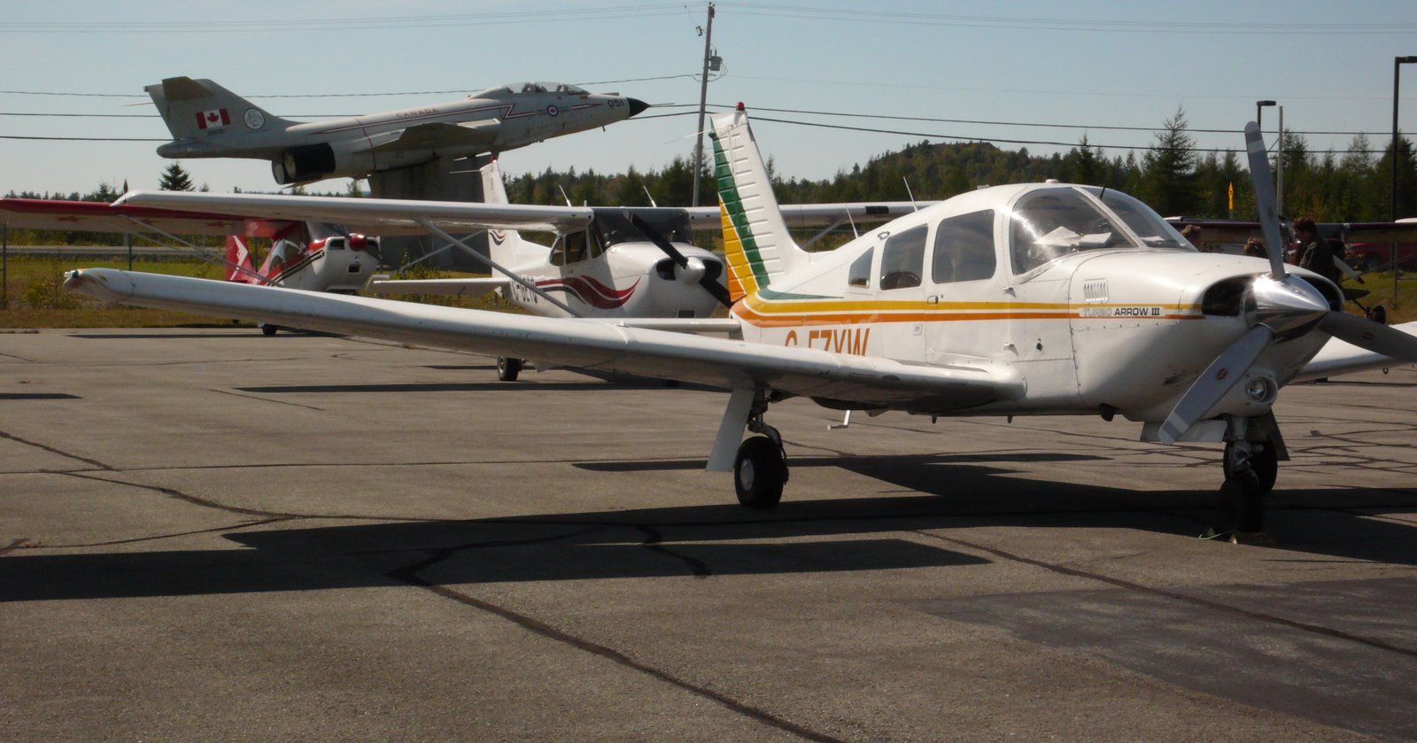 Piper Cherokee (C-FZYW) - Thetford Mines (CSM3)