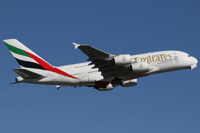 Airbus A380-800 (A6-EDC) - on 7 May 2017