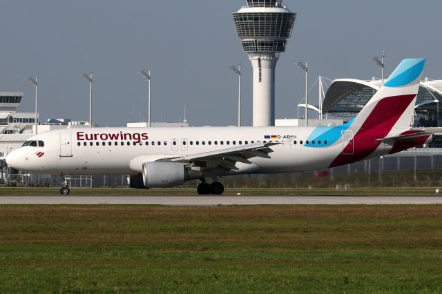 Airbus A320 (D-ABNH)