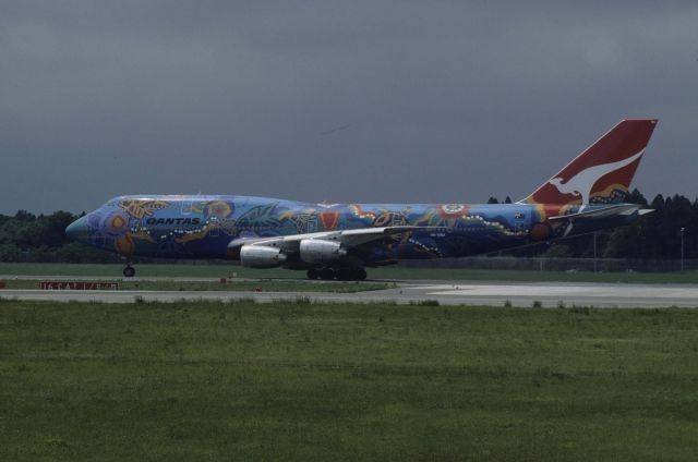 BOEING 747-300 (VH-EBU) - Departure at Narita Intl Airport Rwy16R on 1998/05/06 " Nalanji Dreaming c/s "