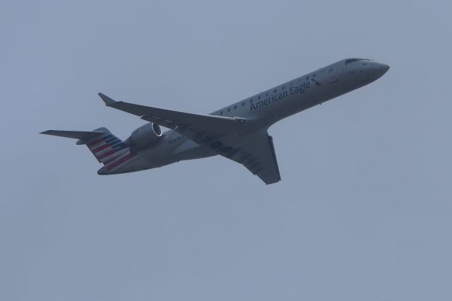 Canadair Regional Jet CRJ-200 (N543EA)