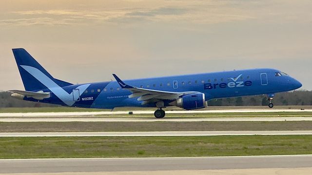 Embraer ERJ-190 (N102BZ) - Taken on February 28, 2024br /br /MX6377 to TYS