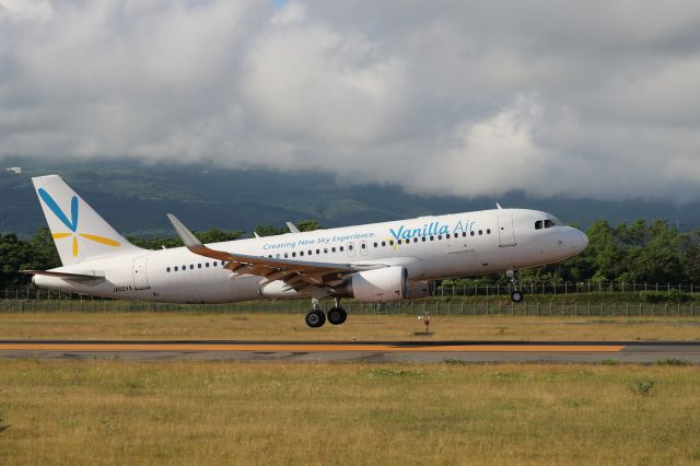 Airbus A320 (JA02VA) - July 16th 2017:KIX-HKD.