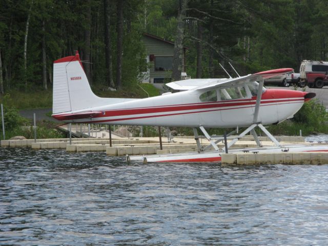 Cessna Skywagon 180 (N6580A) - Sea-plane in Lake Vermillion, Minnesota
