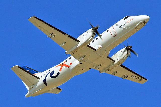 Saab 340 (VH-ZLW) - REX - REGIONAL EXPRESS SAAB 340B/PLUS - REG VH-ZLW (CN 340B-387) - ADELAIDE INTERNATIONAL SA. AUSTRALIA - YPAD (09/11/2014)