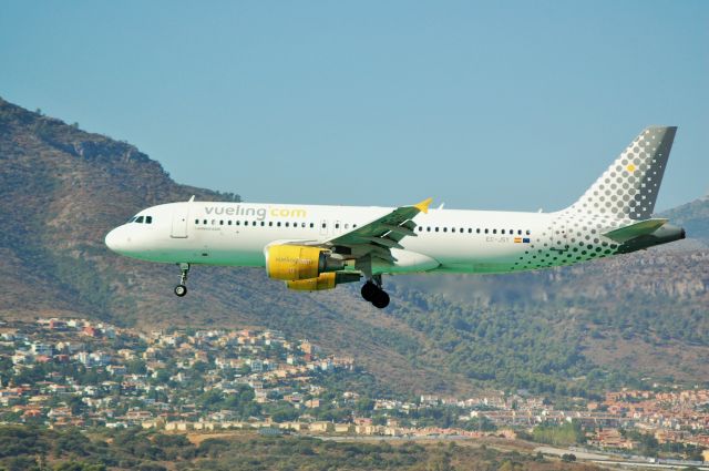 Airbus A320 (EC-JSY)
