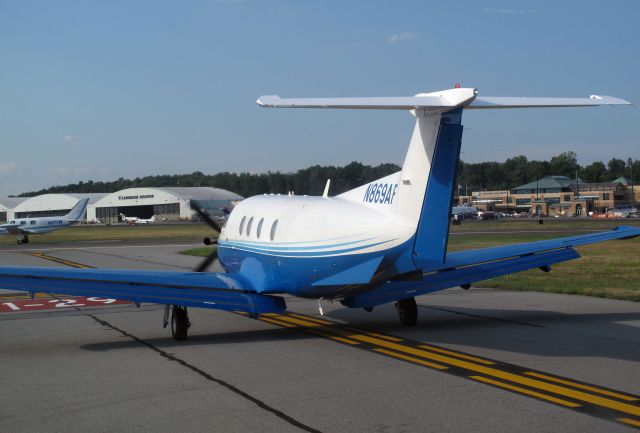 Pilatus PC-12 (N869AF)