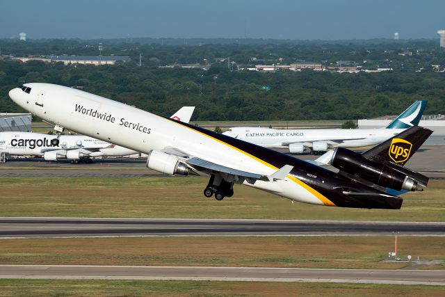 Boeing MD-11 (N251UP)