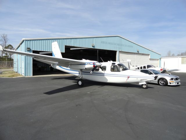 Aero Commander 500 (N151LT)