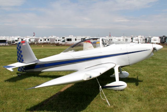 Vans RV-8 (N18BL)
