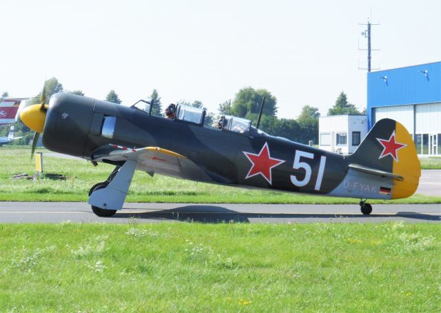 YAKOVLEV Yak-11 (D-FYAK)