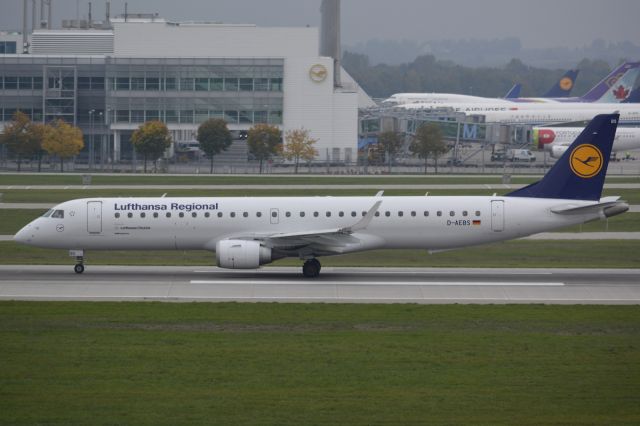 Embraer ERJ-190 (D-AEBS)