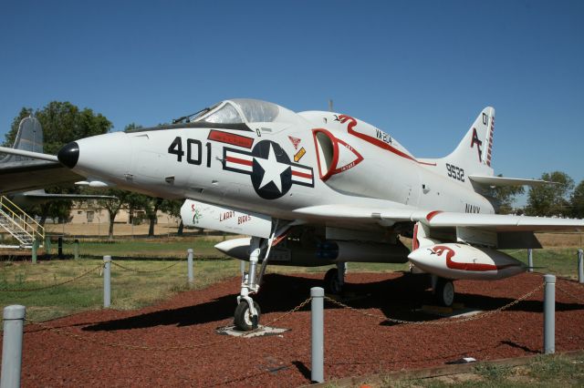 14-9532 — - A-4 Skyhawk BuNo 149532 at Castle AFB Museum Open Cockpit Day 2011