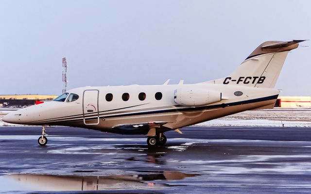 Beechcraft Premier 1 (C-FCTB)