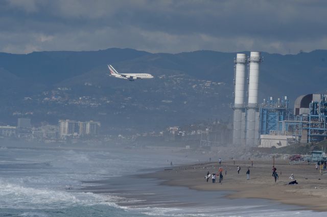 Airbus A380-800 — - Rare approach from the west to LAX on a rainy Saturday afternoon.  Hello Surfers!