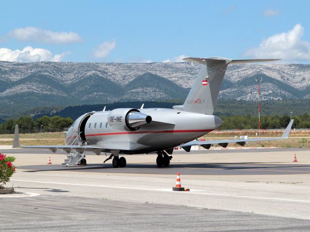 Canadair Challenger (OE-INE)