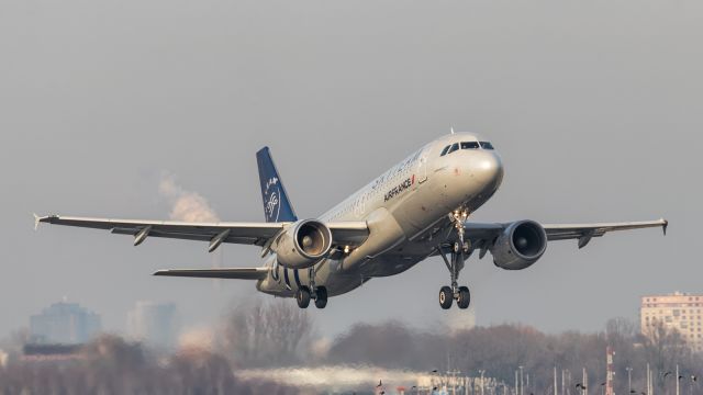 Airbus A320 (F-GKXS)