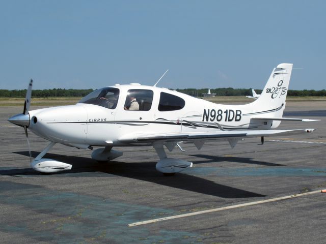Cirrus SR-22 (N981DB) - A very nice Cirrus.