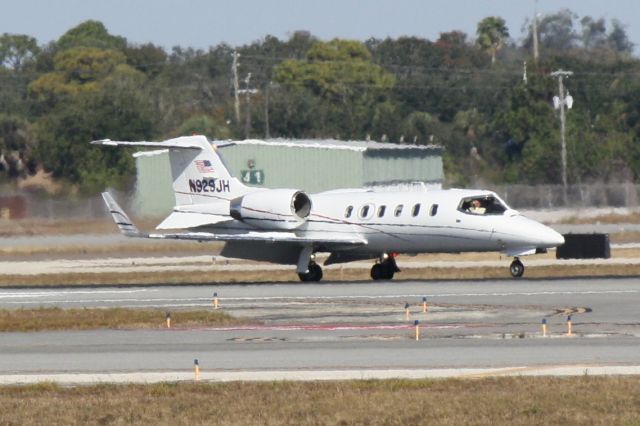 Learjet 31 (N929JH) - N929JH arrives on Runway 14 at Sarasota-Bradenton International Airport following a flight from Clearwater International Airport