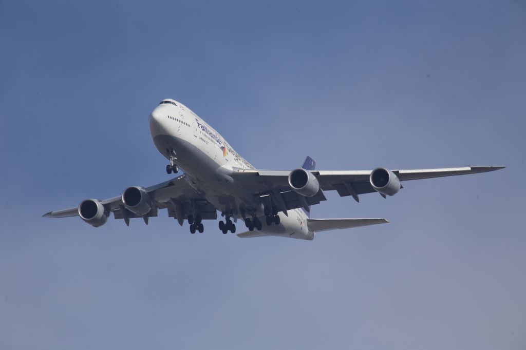 BOEING 747-8 (D-ABYI)