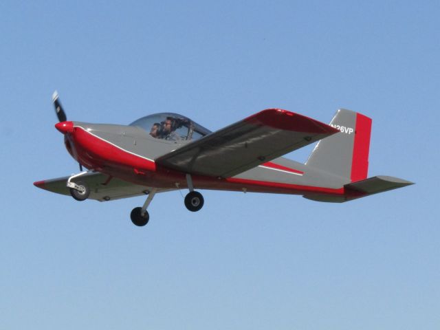 Vans RV-12 (N26VP) - Taking off from RWY 24 