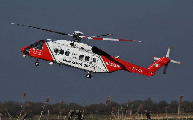 Sikorsky Helibus (EI-ICA) - s-92 ei-ica at shannon 8/4/15.