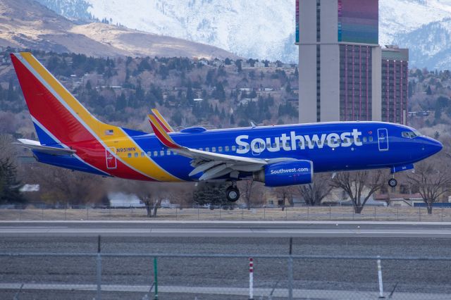 Boeing 737-700 (N951WN) - SWA6537 - PHX to RNO - 25 Nov, 2020