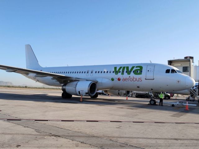 Airbus A320 (9H-SWM)