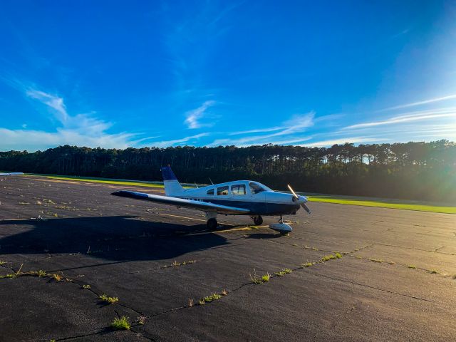 Piper Cherokee (N2941L) - Just below the first flight monument.