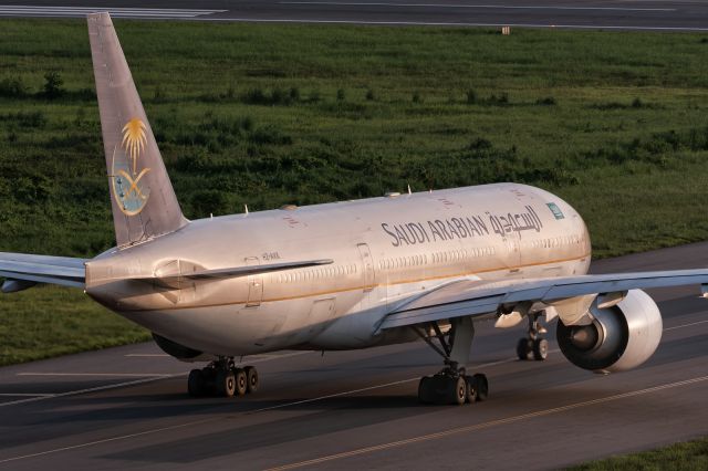 Boeing 777-200 (HZ-AKK) - 16th Sept., 2016