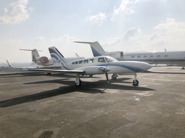 Cessna 402 (ZS-LMY) - I flew this aircraft many years ago for Zenith Air. 24 AUG 2018.