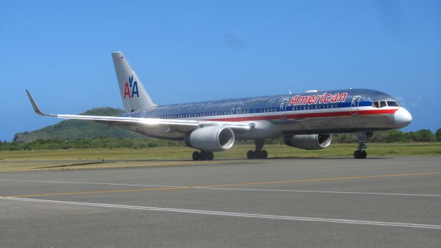 Boeing 757-200 (N691AA)