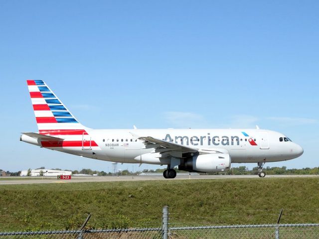 Airbus A319 (N808AW)