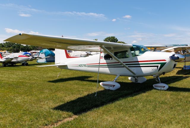 Cessna Skylane (N2579G)