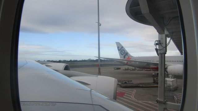 Airbus A380-800 (A6-EUI)