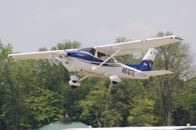 Cessna Skylane (N6167L)