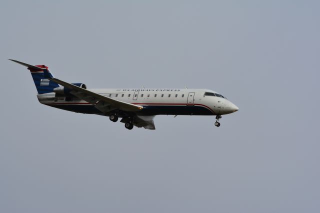 Canadair Regional Jet CRJ-200 (N442AW)