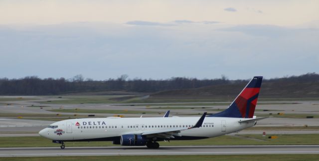 Boeing 737-800 (N3746H) - Delta airlines "Braves World Champions" Livery. Taken 11/05/2022