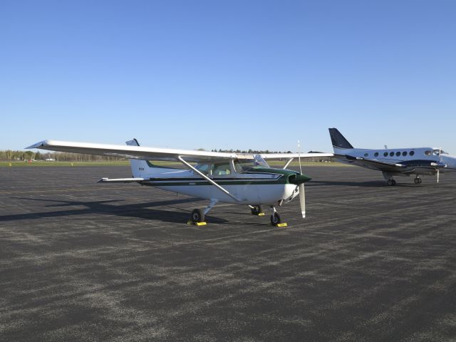 Cessna Cutlass RG (N52218) - Friendly people at Colombia Air Services FBO.