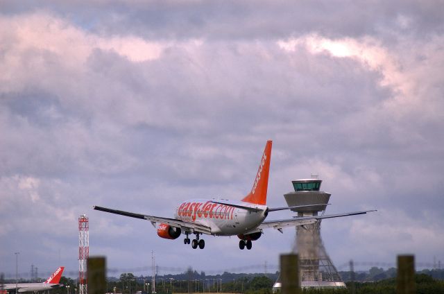 Boeing 737-700 (G-EZJC) - easyJet - B737-73VWL (G-EZJC) (Photo Jul 2007)