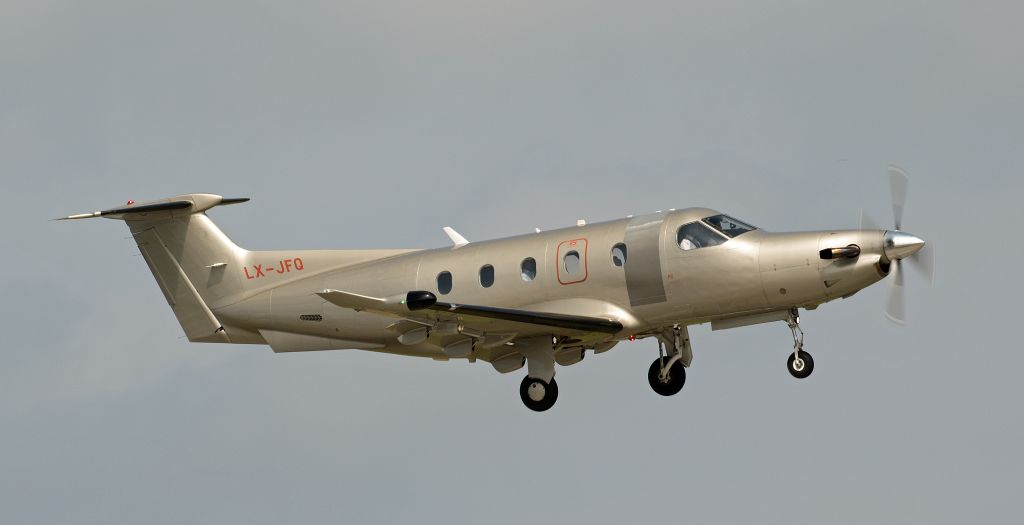 Pilatus PC-12 (LX-JFQ)