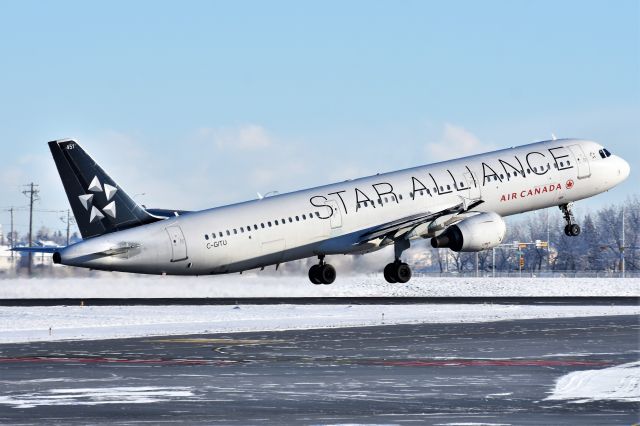 Airbus A321 (C-GITU) - Air Canada Airbus A321-211 departing YYC on Jan 19.