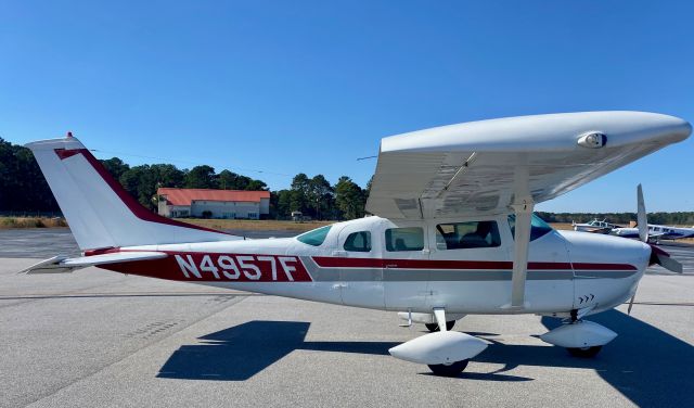 Cessna 206 Stationair (N4957F)