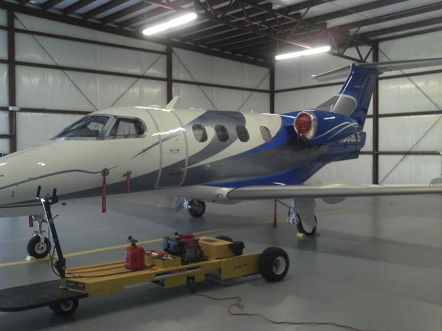 Embraer Phenom 100 (N663LS)