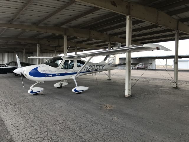 Experimental 100kts (N225CK)